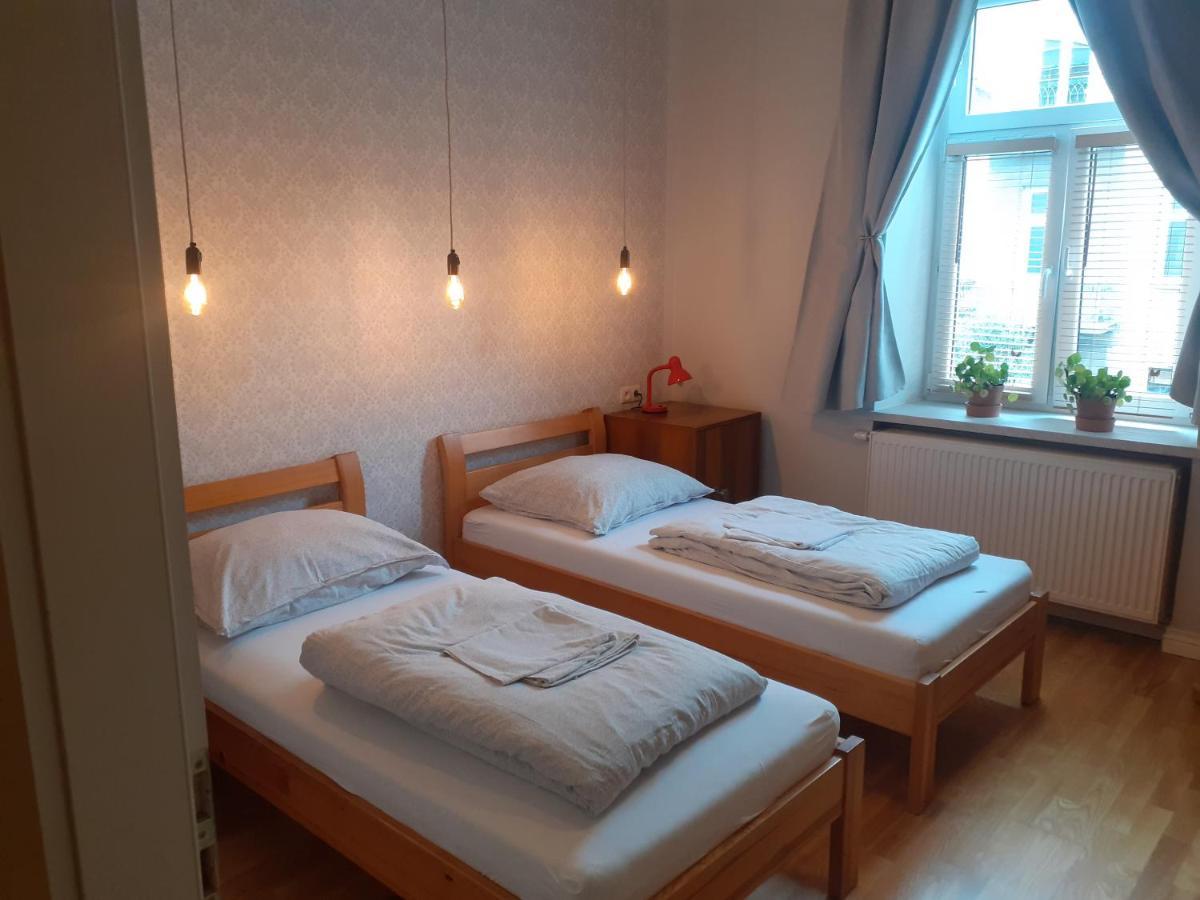 Apartament Cafe Belg Częstochowa Esterno foto
