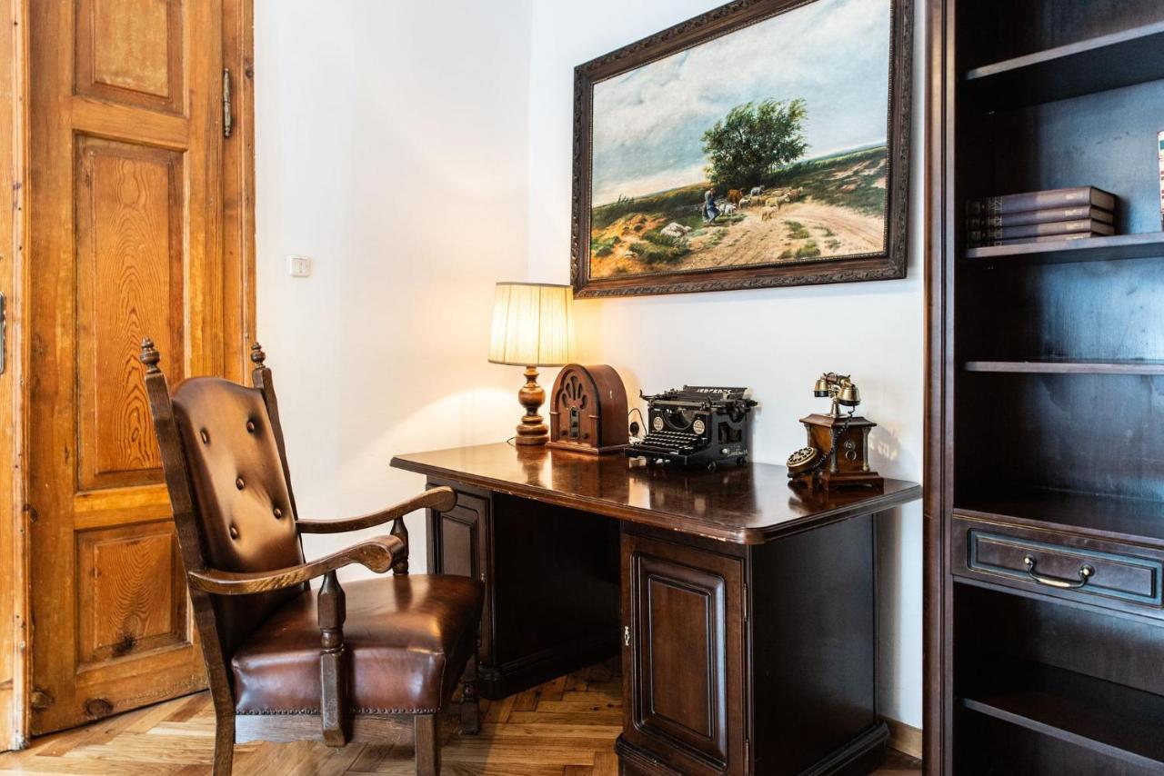 Apartament Cafe Belg Częstochowa Esterno foto