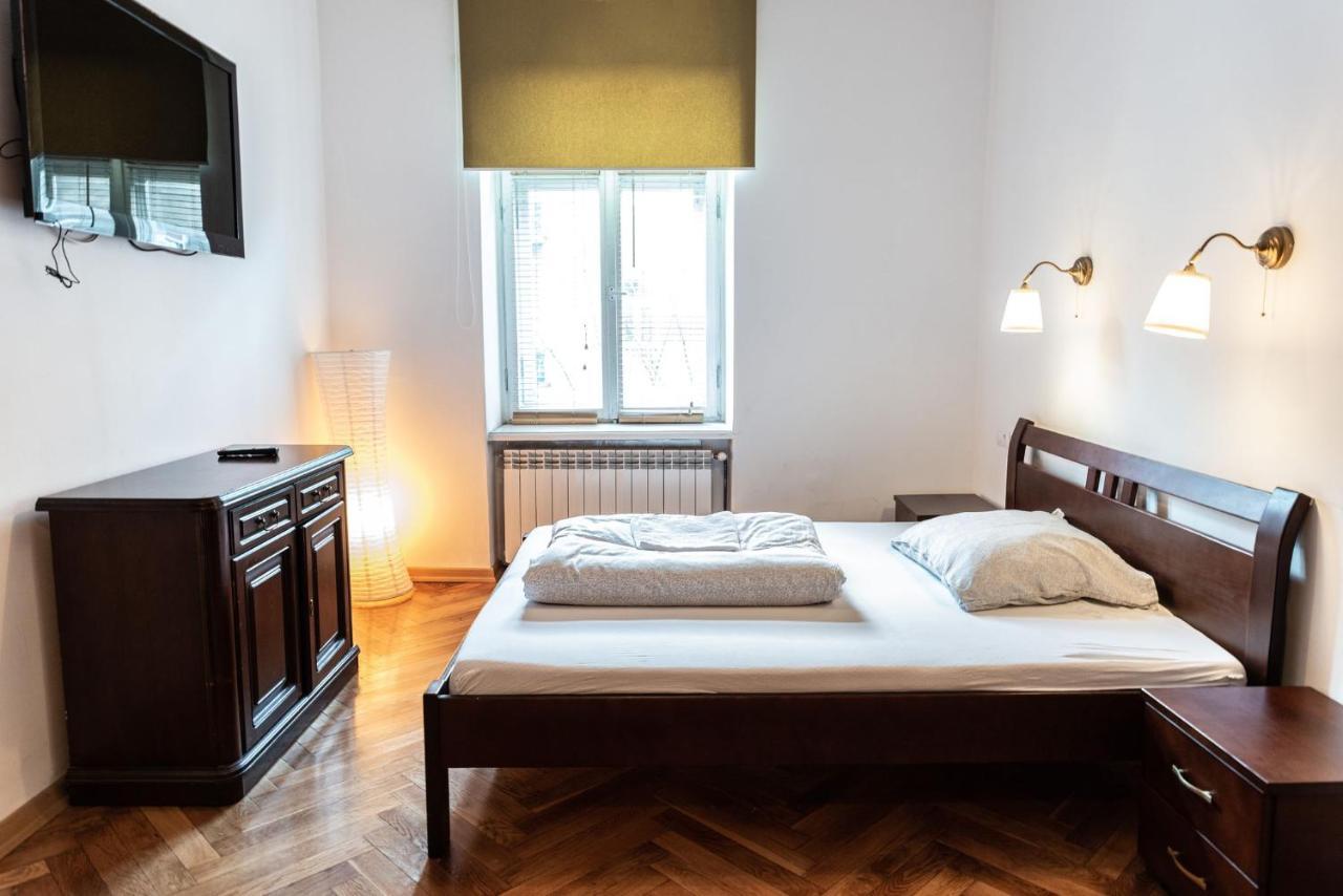Apartament Cafe Belg Częstochowa Esterno foto